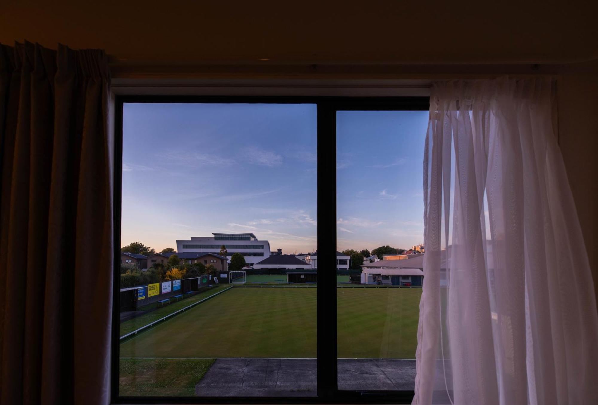 Camelot Motor Lodge And Conference Centre Palmerston North Exterior foto