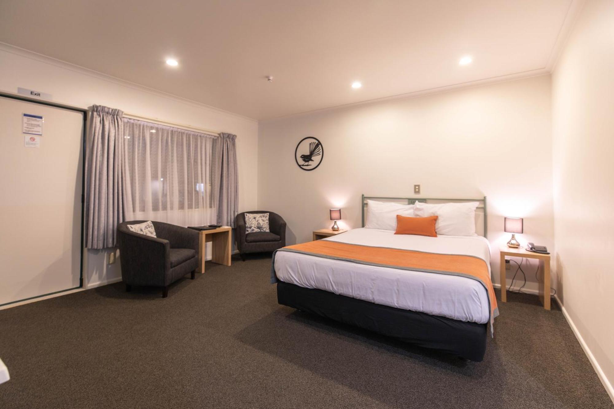 Camelot Motor Lodge And Conference Centre Palmerston North Exterior foto
