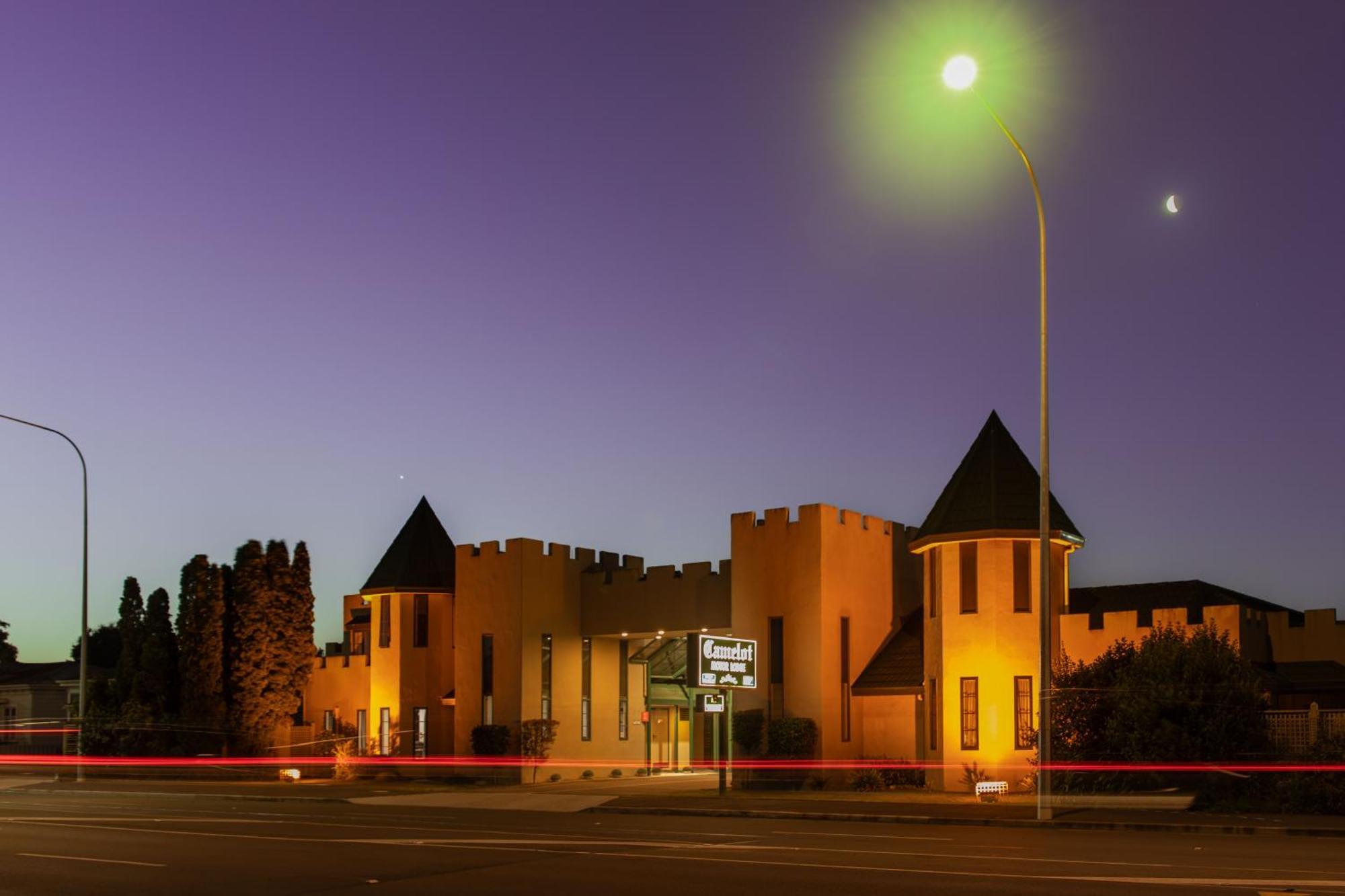 Camelot Motor Lodge And Conference Centre Palmerston North Exterior foto